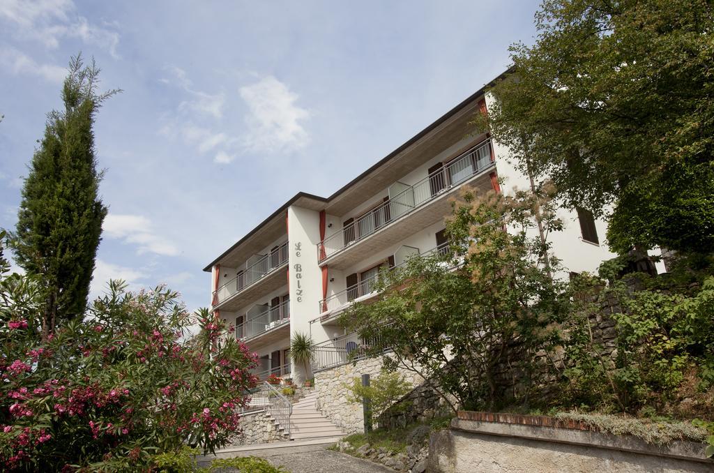 Residence Le Balze Malcesine Eksteriør bilde