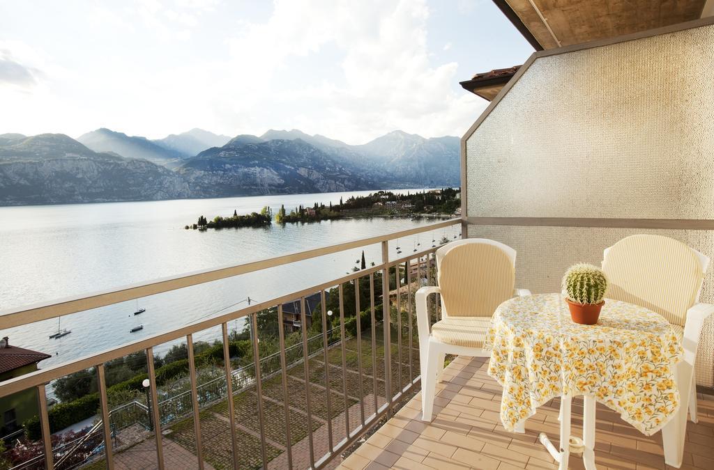 Residence Le Balze Malcesine Rom bilde