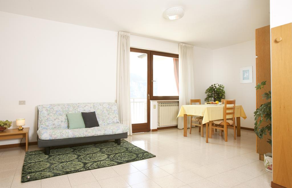 Residence Le Balze Malcesine Rom bilde
